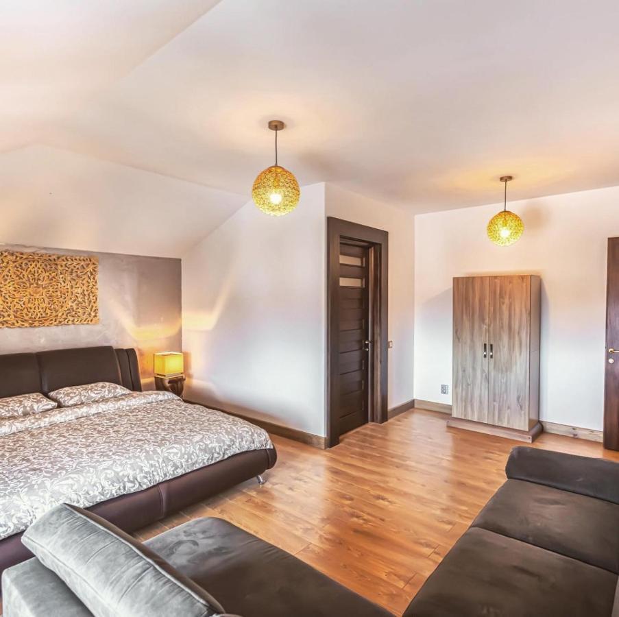 Transilvania Mansion Брашов Екстер'єр фото
