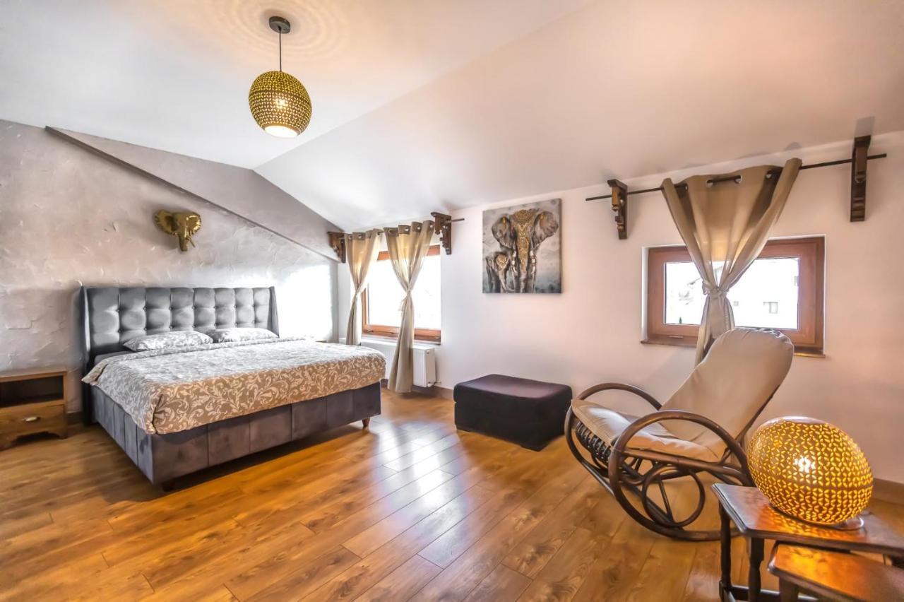 Transilvania Mansion Брашов Екстер'єр фото